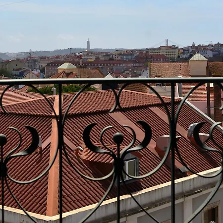 Casa Da Laranjeira * Lisbon